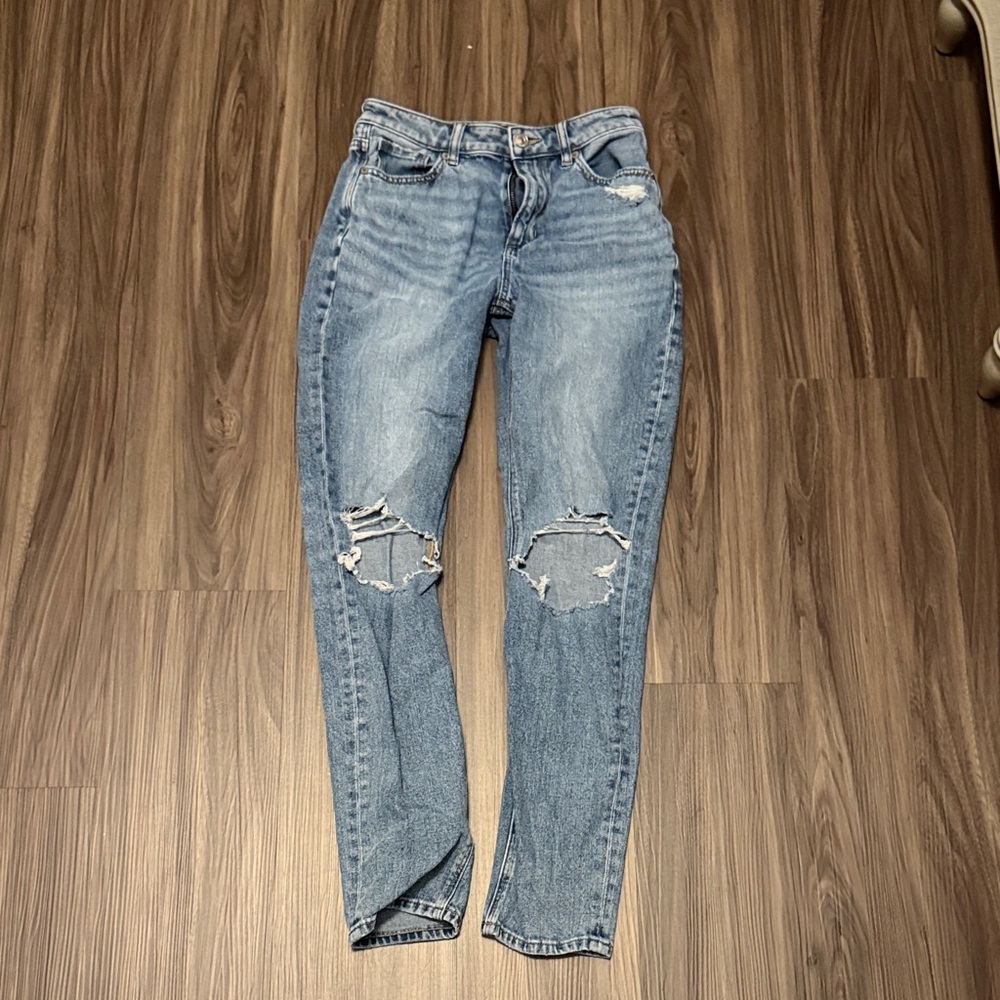 American Eagle Outfitters Light Blue Ripped Skinny Jeans